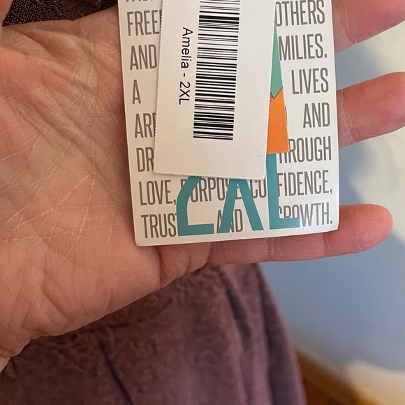 Mauve Embossed LuLaRoe Amelia BNWT 2XL - Picture 5 of 8